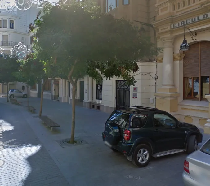 Latonda Square